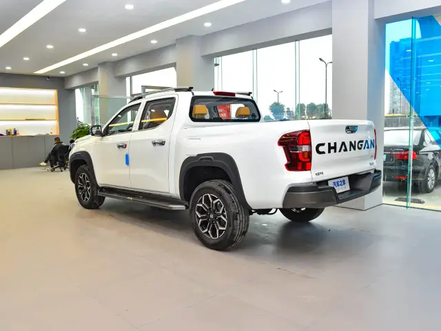 Changan Lantouzhe Pickup 2023 2.0T 4WD